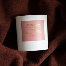 Load image into Gallery viewer, Moodcast Fragrance - Homebody 8oz. Candle