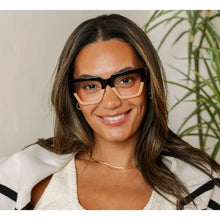 Load image into Gallery viewer, Peepers | Take a Bow - Black/Tan