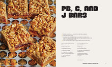Load image into Gallery viewer, Snoop Dogg’s Treats to Eat: 55 Baking Recipes