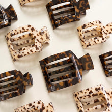 Load image into Gallery viewer, TELETIES Tortoise Flat Square Hair Clip