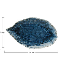 Load image into Gallery viewer, Decorative Stoneware Leaf Shaped Plate/Platter