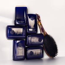 Load image into Gallery viewer, Oribe Supershine Smoothing Wax Stick