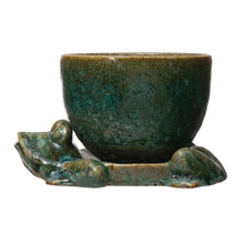 Load image into Gallery viewer, Stoneware Planter with Frog Base