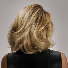 Load image into Gallery viewer, Oribe Thick Dry Finishing Spray