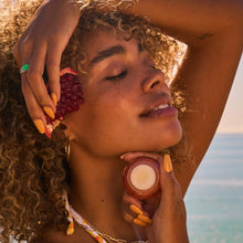 Load image into Gallery viewer, Poppy &amp; Pout Lip Scrub, Pomegranate Peach
