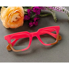 Load image into Gallery viewer, Peepers | Page - Pink/Tan
