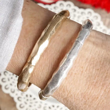 Load image into Gallery viewer, Boho Stretchy Minimalist Textured Bangle
