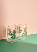 Load image into Gallery viewer, Evergreen Cheer Christmas Tree Soda Can Glass
