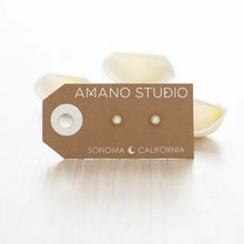 Load image into Gallery viewer, Freshwater Pearl Stud Earrings

