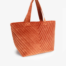 Load image into Gallery viewer, Aerin Velvet Tote Bag - Rust
