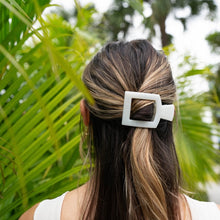 Load image into Gallery viewer, TELETIES Coconut White Flat Square Hair Clip
