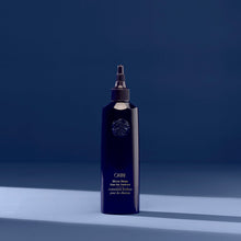 Load image into Gallery viewer, Oribe Mirror Rinse Glass Hair Treatment
