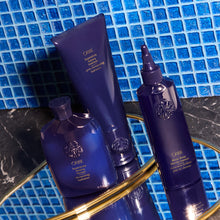 Load image into Gallery viewer, Oribe Supershine Hydrating Shampoo
