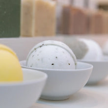 Load image into Gallery viewer, Spearmint &amp; Eucalyptus Bath Bomb
