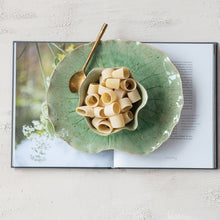 Load image into Gallery viewer, Stoneware Water Lily Shaped Plate with Bowl
