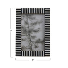 Load image into Gallery viewer, Picture Frame - Black and White Ribbed
