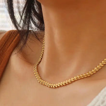 Load image into Gallery viewer, Vern 18K Gold Non-Tarnish Classic Wheat Chain
